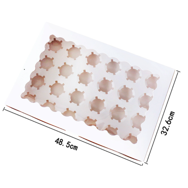 Mini Cake Boxes | Size 16*16*7.5cm Mini Cake Boxes | Size 16*16*7.5cm